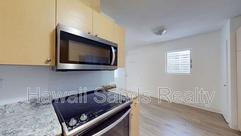 1611 Miller St #202 - Photo 5 of 26