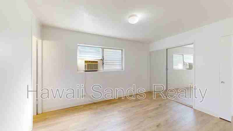 1611 Miller St #202 - Photo 7 of 26