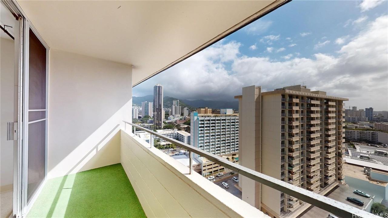 780 Amana St #PH7 - Photo 7 of 22