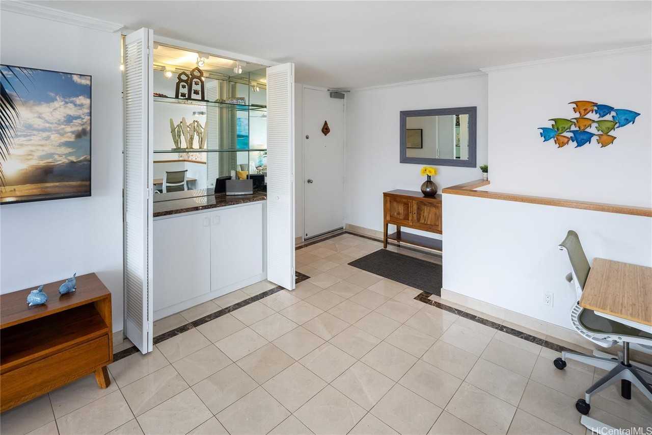 2121 Ala Wai Blvd #4101 - Photo 7 of 25