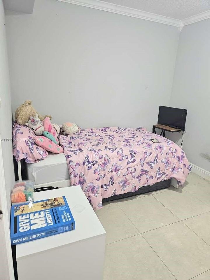 8301 Sands Point Boulevard - Photo 6 of 6