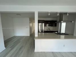 featured image of 7430 Carlyle Avenue ##2