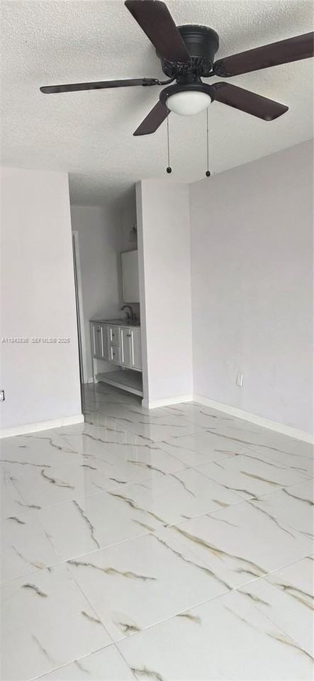 900 Northeast 209th Terrace - Photo 3 of 19