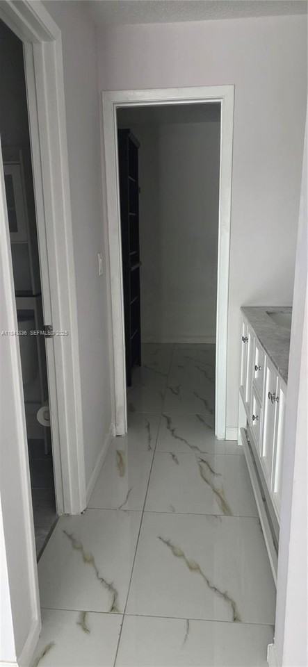 900 Northeast 209th Terrace - Photo 7 of 19