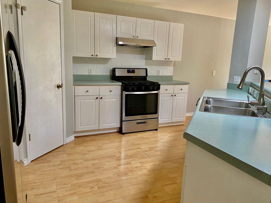 6905 Gabion Dr - Photo 5 of 13