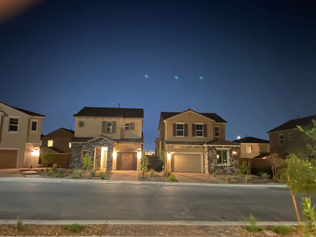 401 Grand Toccata St - Photo 2 of 4