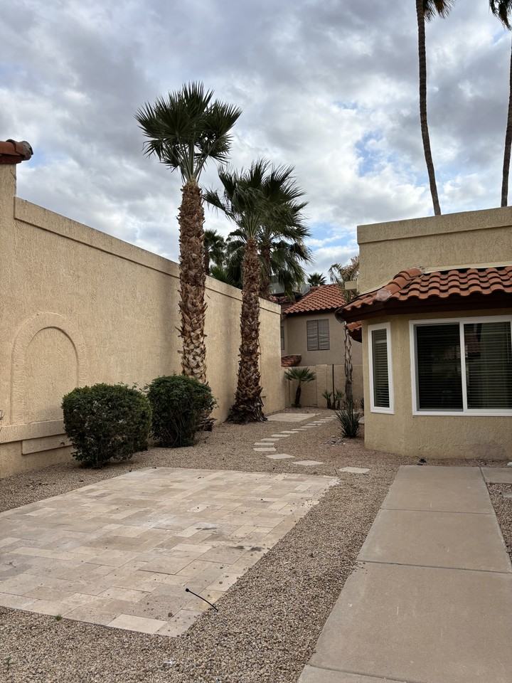 10929 E Yucca St #NA - Photo 6 of 30