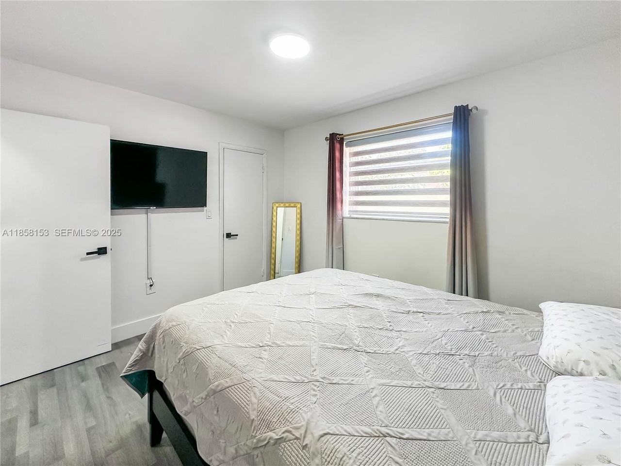 1050 Northwest 103rd Street - Photo 6 of 18