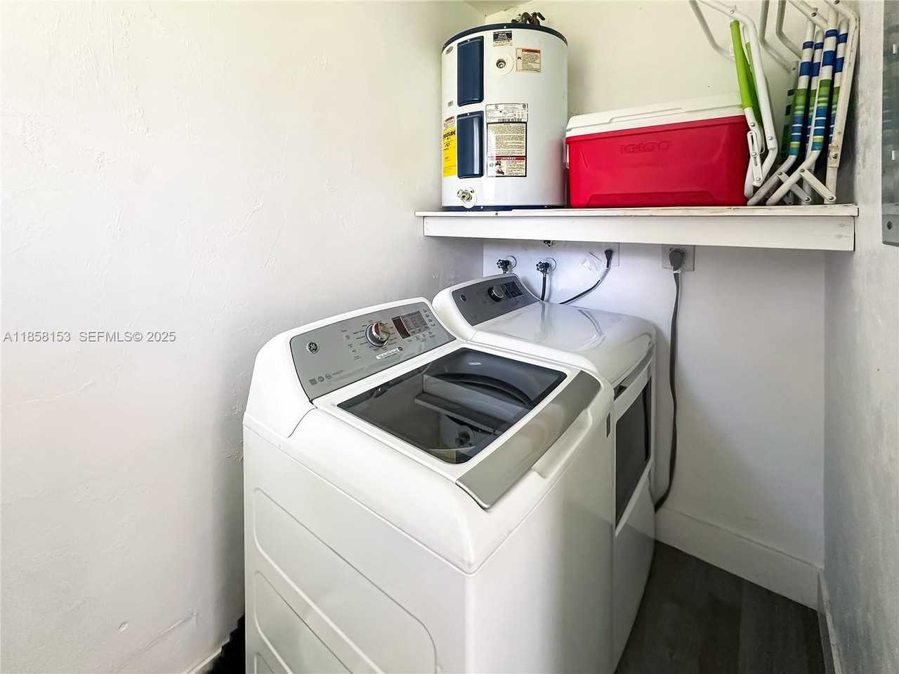 1050 Northwest 103rd Street - Photo 7 of 18