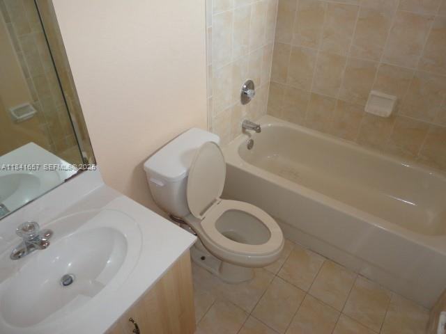 650 Southwest 7th Terrace - Photo 6 of 23