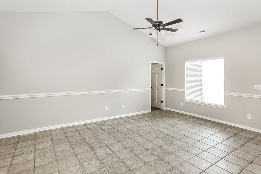 1039 Sandy Point Dr Sw - Photo 4 of 14