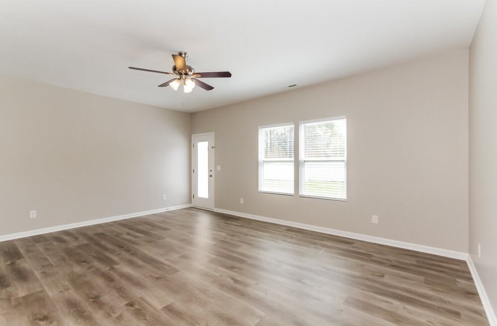 7318 Reece Valley Ct - Photo 7 of 17