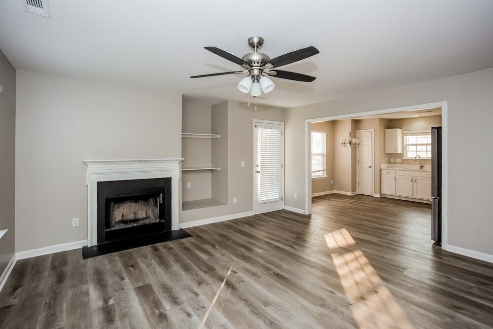 1565 Kindred Cir Nw - Photo 6 of 17