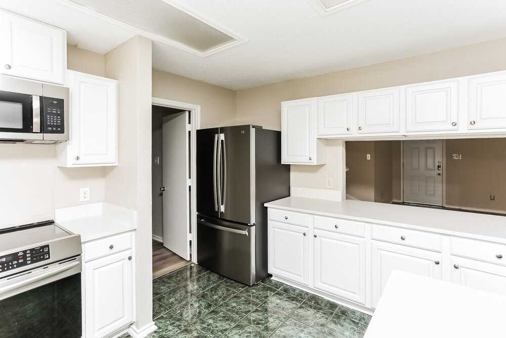 3355 Chapel Pointe Trl - Photo 7 of 17