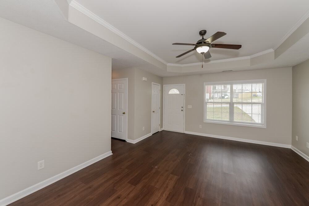 127 Mary Joe Martin Dr - Photo 4 of 16