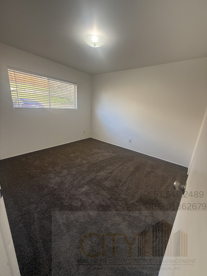 3900 Adler Street - Photo 5 of 8