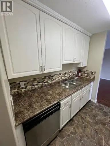 5519 Kerry Wood Dr #305 - Photo 3 of 10