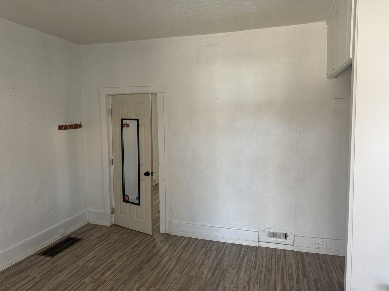 1215 Bragdon Avenue - Photo 7 of 8