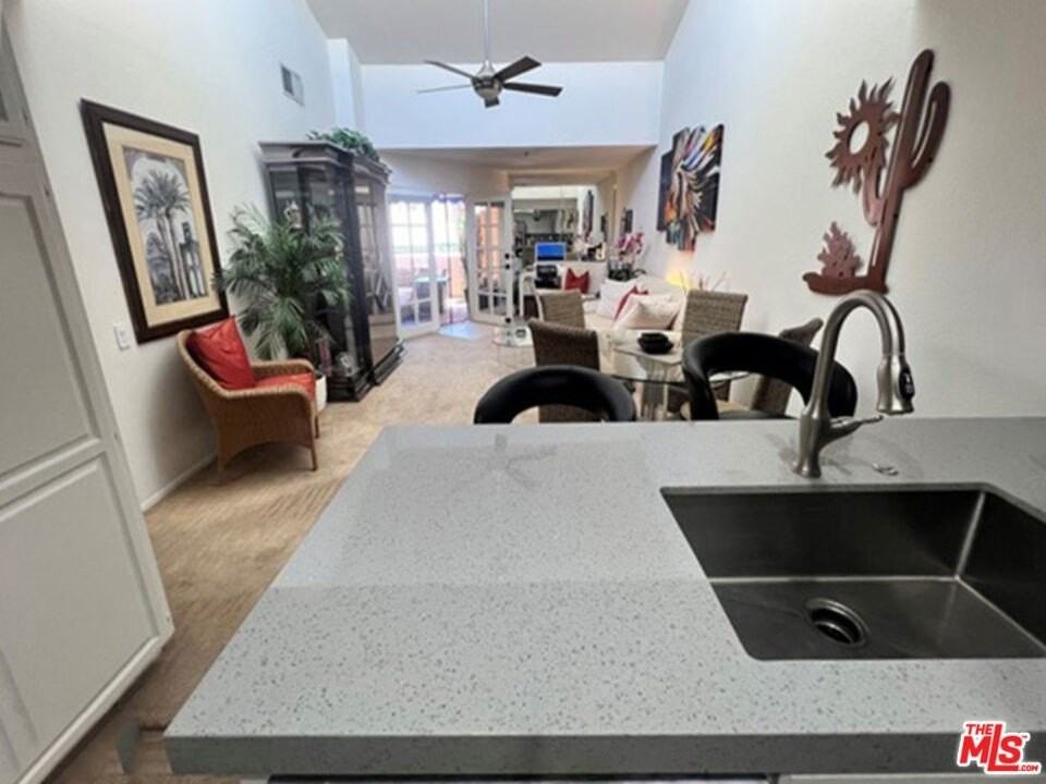 500 E Amado Rd Unit 420 #420 - Photo 4 of 13