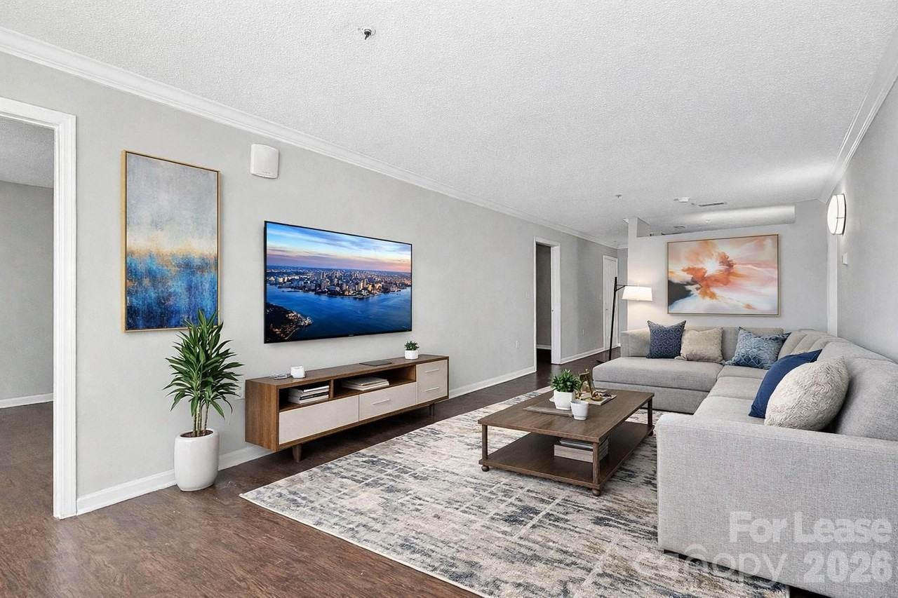 10008 Graduate Ln Apt C #C - Photo 3 of 20