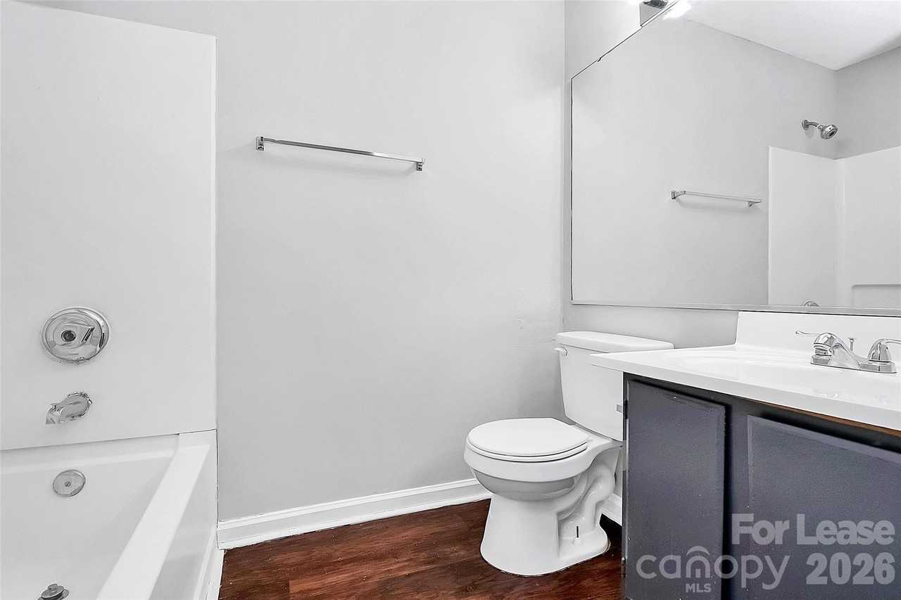 10008 Graduate Ln Apt C #C - Photo 5 of 20