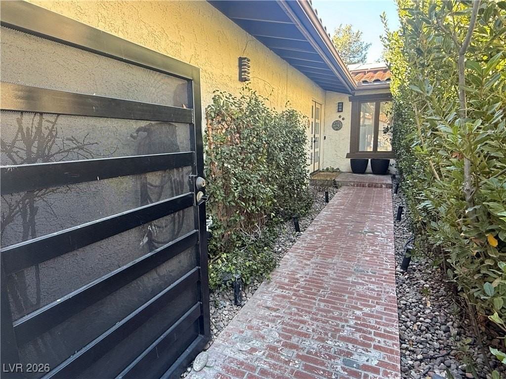 2208 Plaza Del Puerto - Photo 3 of 20