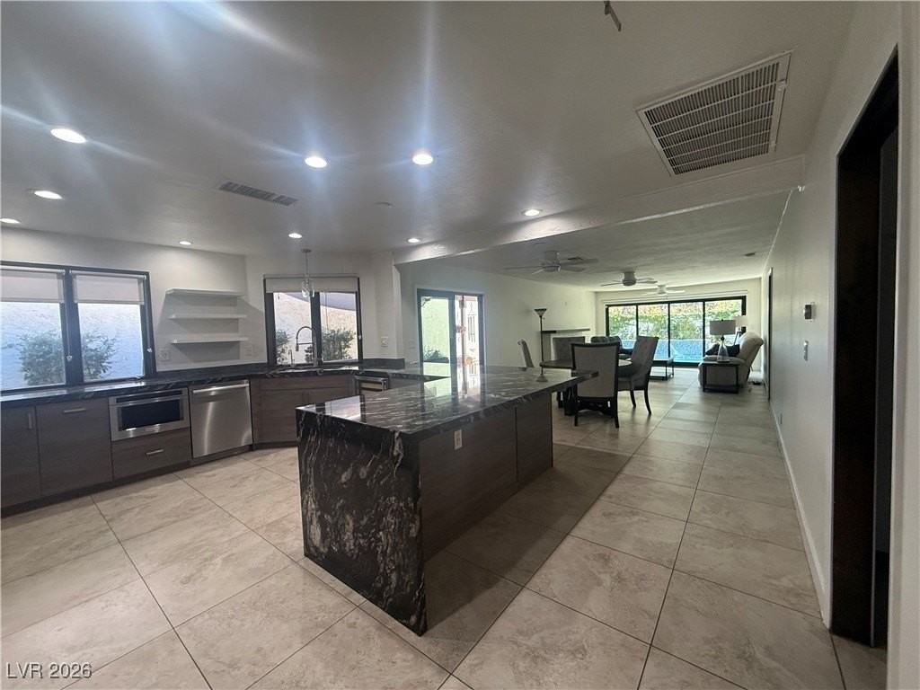 2208 Plaza Del Puerto - Photo 6 of 20