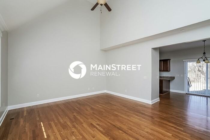 320 Sea Biscuit Dr - Photo 6 of 17