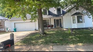 featured image of 961 Villa Gran Way