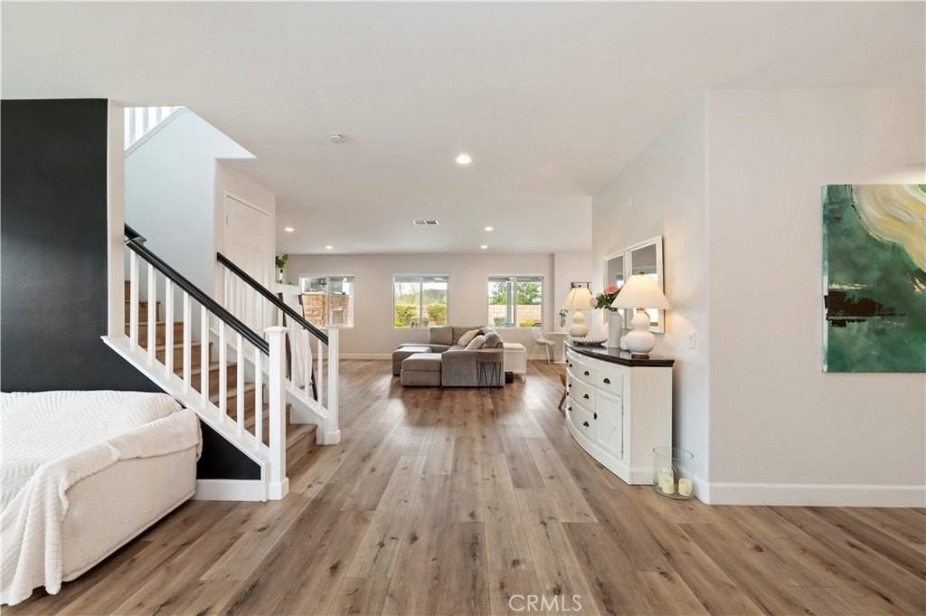 10052 Greenhorn Ct - Photo 7 of 50