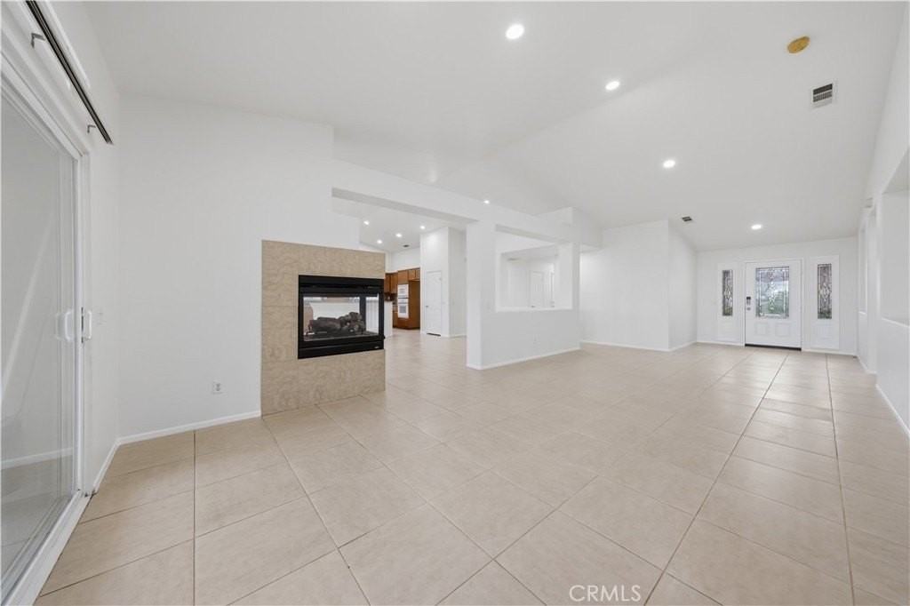 12944 Rhonda Fleming Ct - Photo 5 of 35