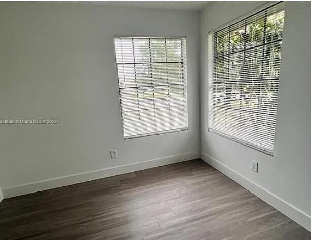 841 Nw Riverside Dr - Photo 6 of 17