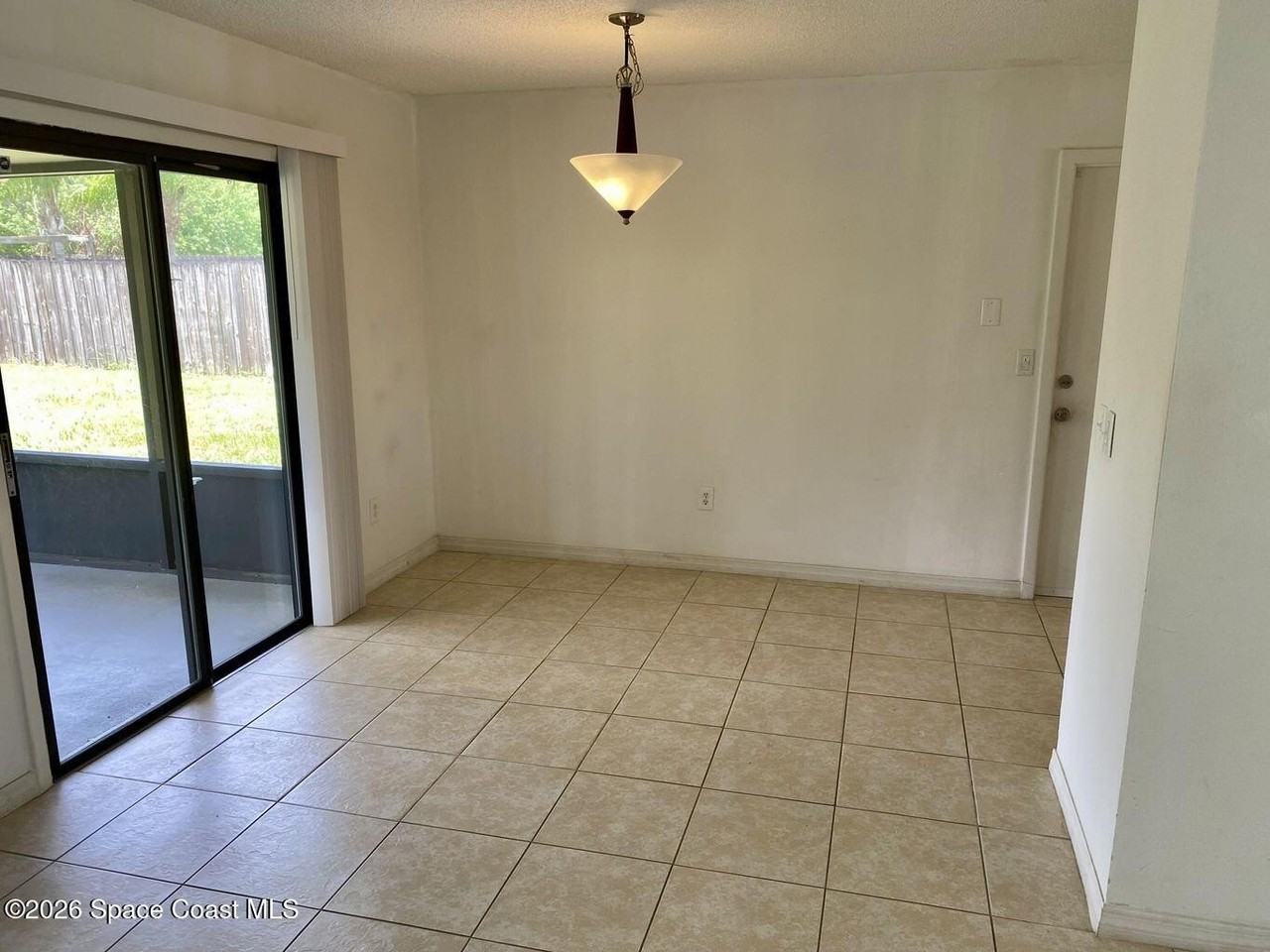 1279 Valencia St Se - Photo 3 of 15