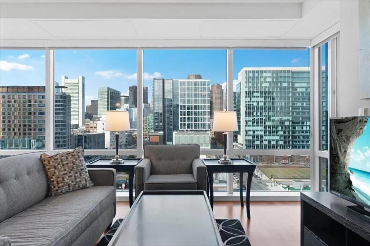 100 Pier 4 Boulevard - Photo 2 of 23