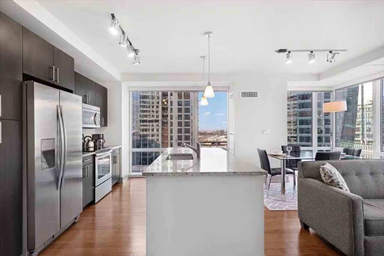 100 Pier 4 Boulevard - Photo 4 of 23