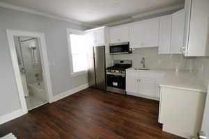 featured image of 56 Hobart Place #7