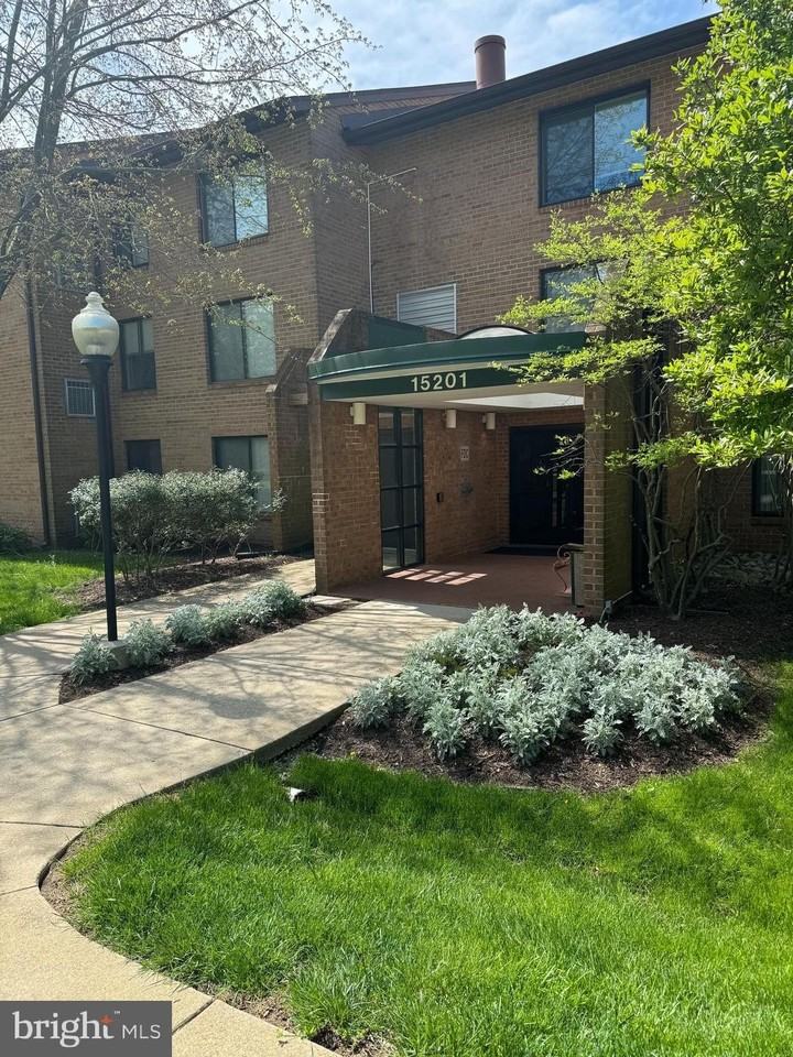 15201 Elkridge Way Unit 93-3h #93-3H - Photo 2 of 17