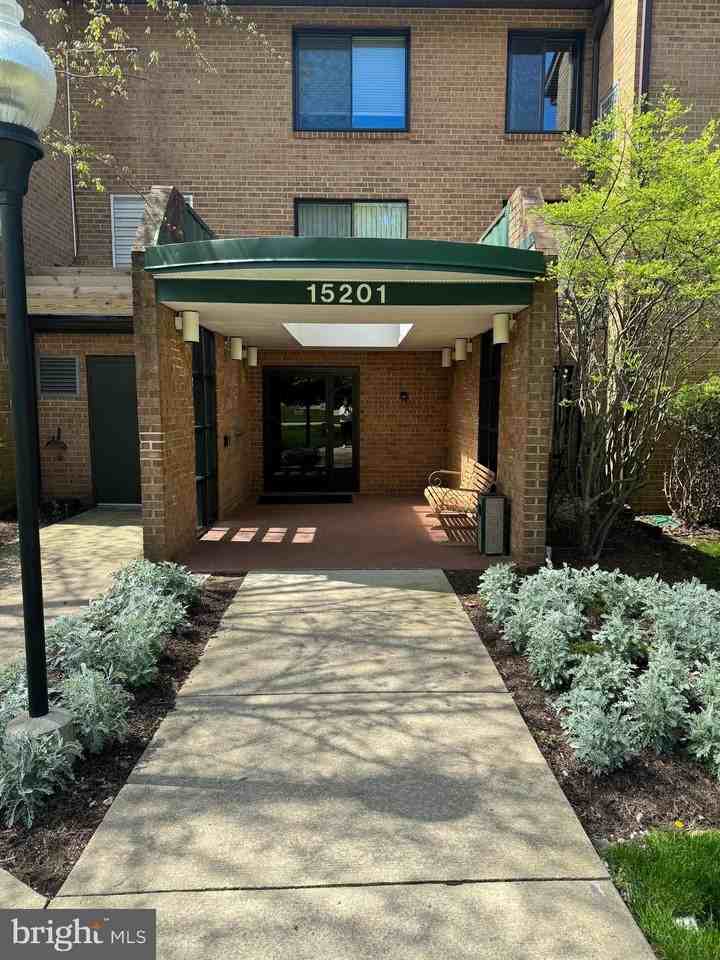 15201 Elkridge Way Unit 93-3h #93-3H - Photo 3 of 17