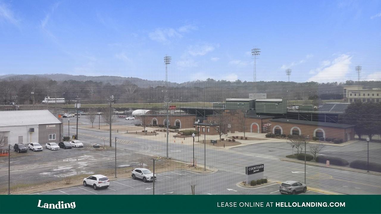 340 W 3rd St SW - Photo 4 of 50