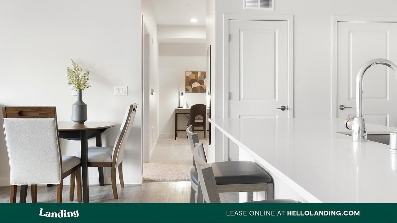 17500 25th Ave. NE - Photo 3 of 50