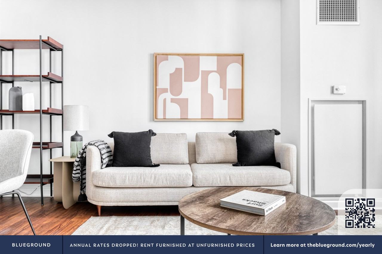 285 3rd St #593 - Photo 3 of 29