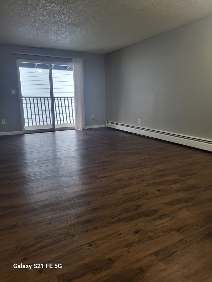 2100 112th Street South #C10 - Photo 4 of 16