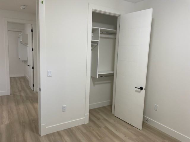 9832 179 Street - Photo 5 of 8