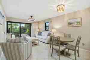 featured image of 600 Neapolitan Way