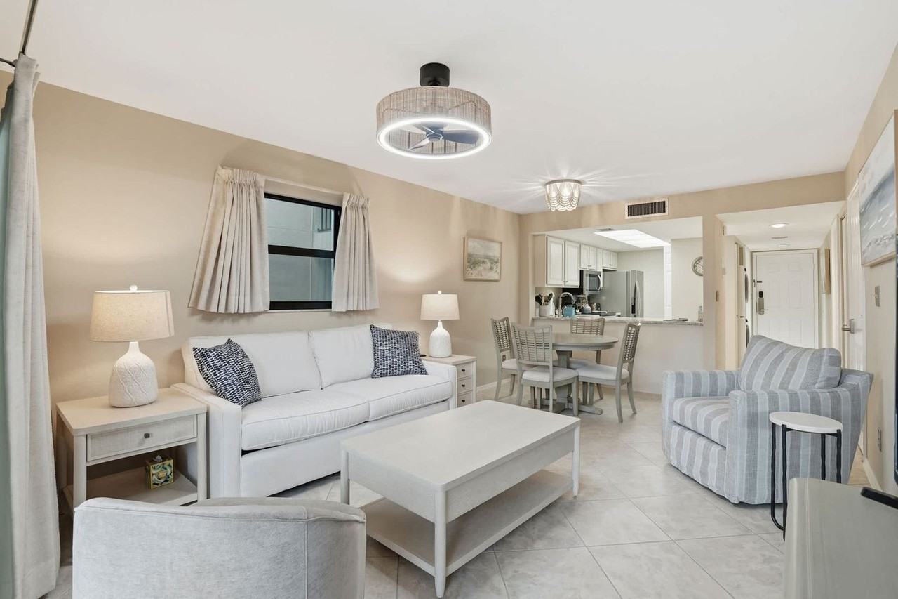 600 Neapolitan Way - Photo 3 of 73