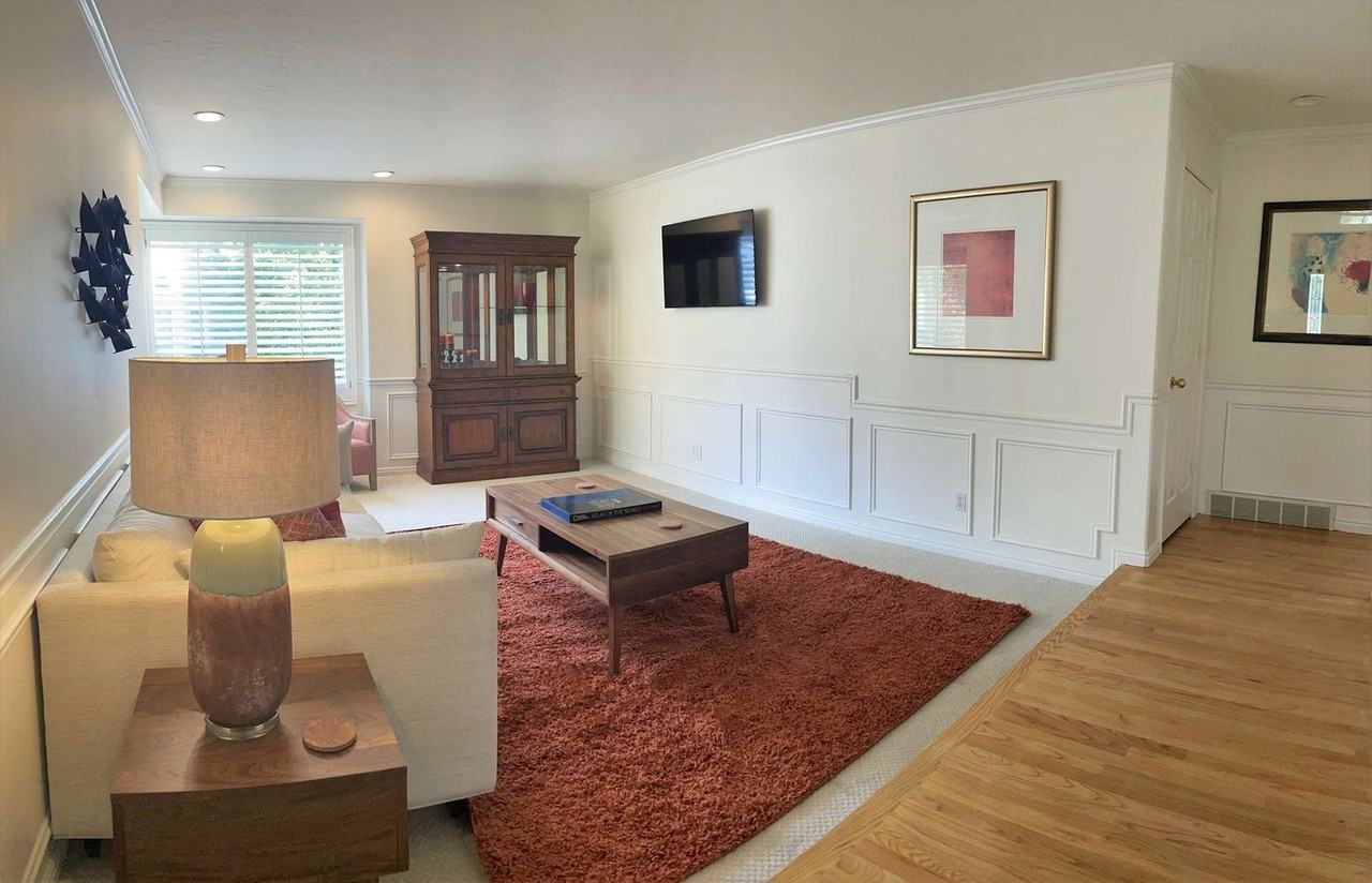 2009 E Sweetbriar Ln #1389250P - Photo 2 of 28