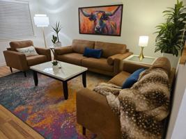 featured image of 2207 Parker Ave