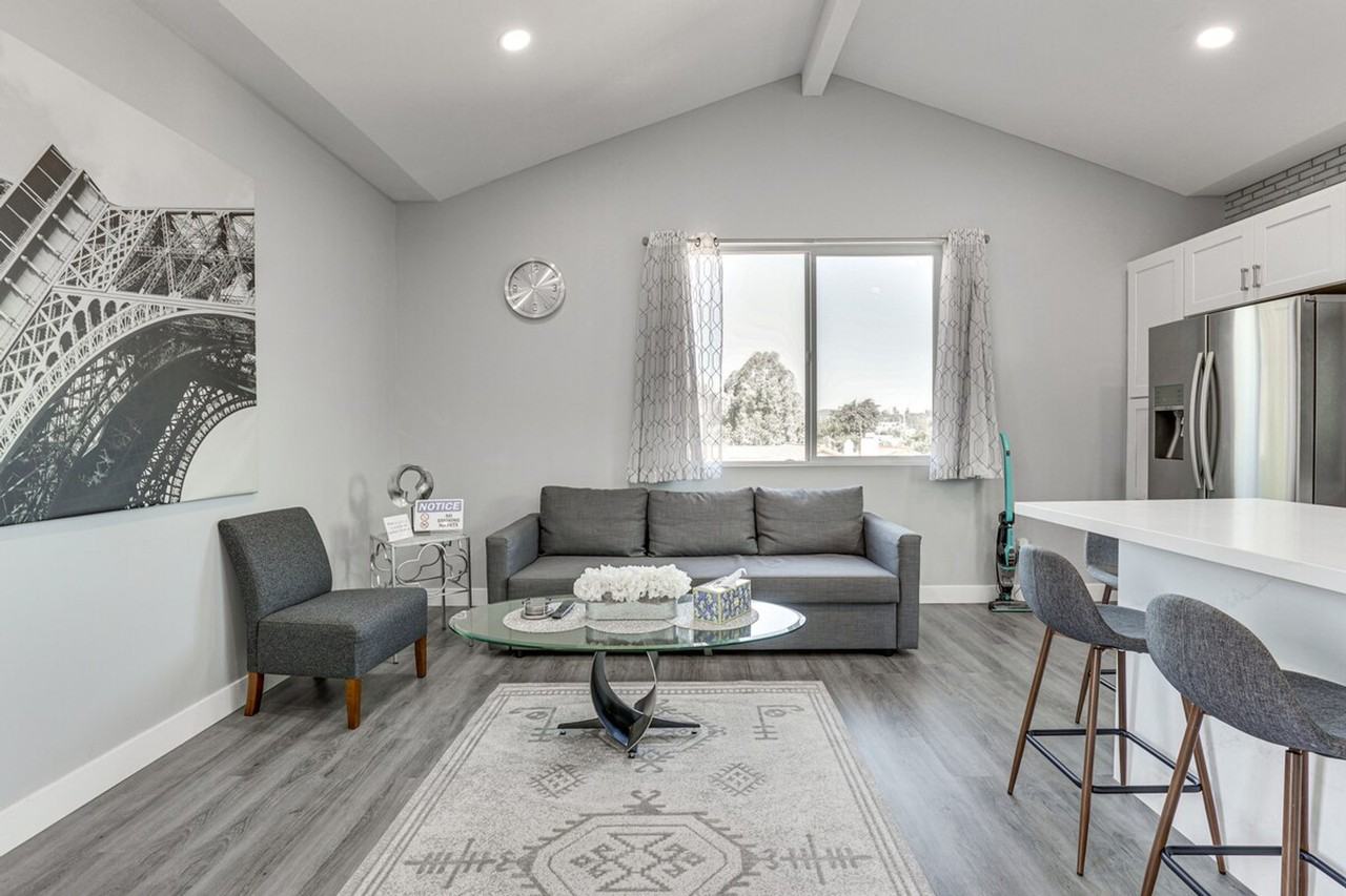 2022 Avenida Del Diablo #1308385P - Photo 4 of 24