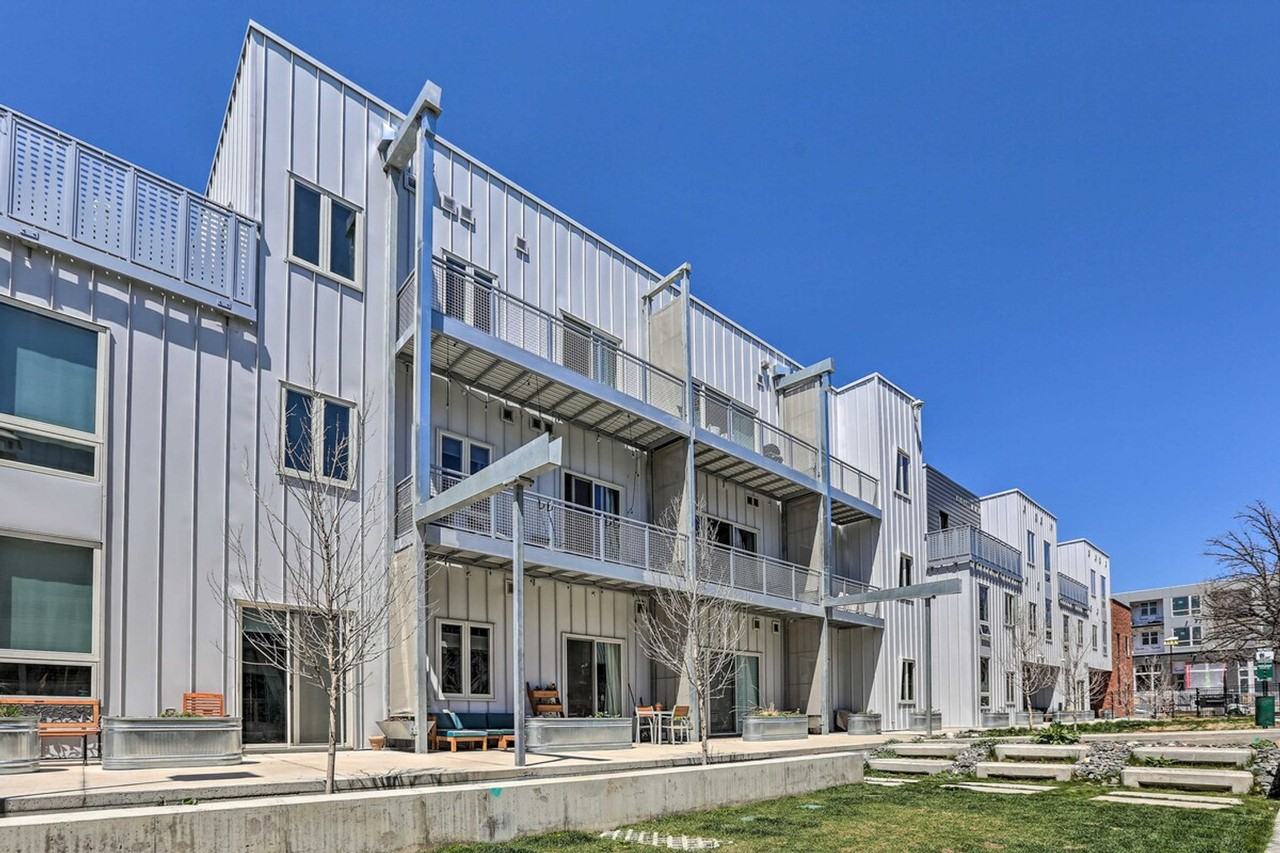 2530 Lawrence St #1386096P - Photo 3 of 24