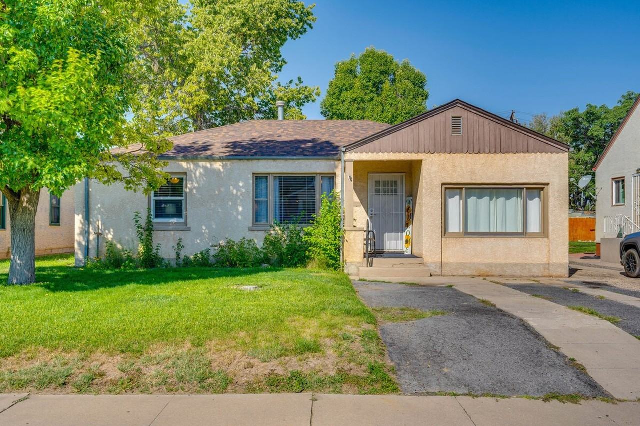 1923 Lake Ave #1385701P - Photo 3 of 24